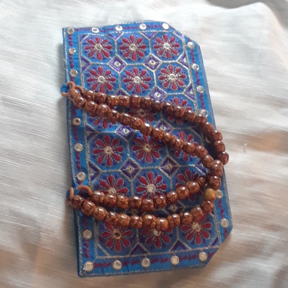 Handbag - Picture 3 of 8